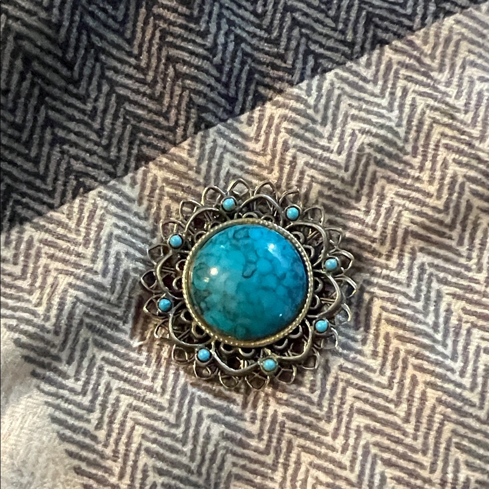 Vintage Style Turquoise Brooch